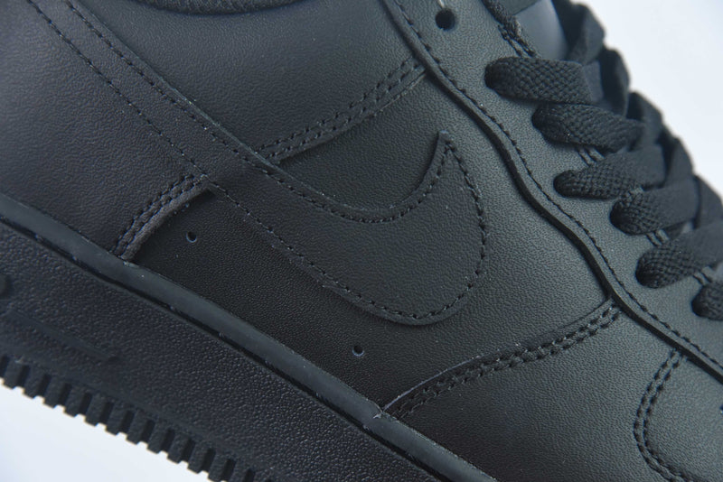 Nike Air Force 1 Low '07 Preto