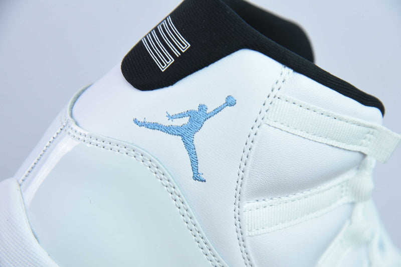 Jordan 11 Retro Legend Blue