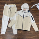 Nike Tech Fleece Set