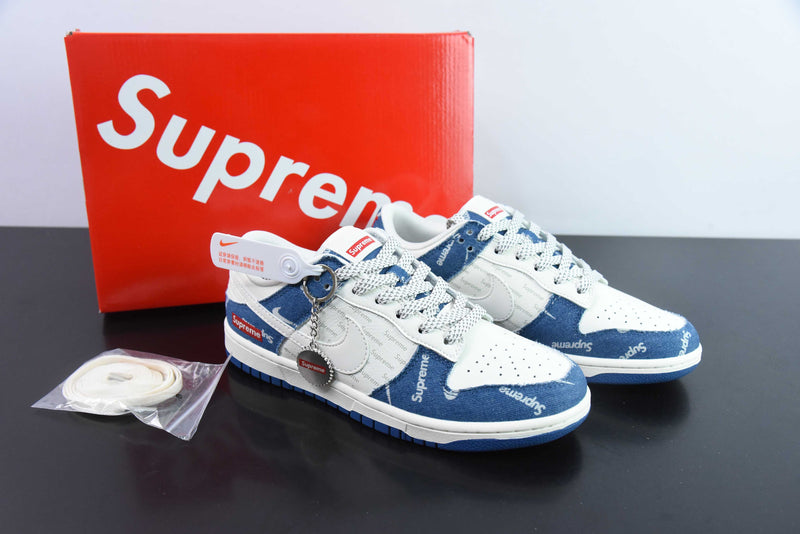Nike Dunk Low Supreme