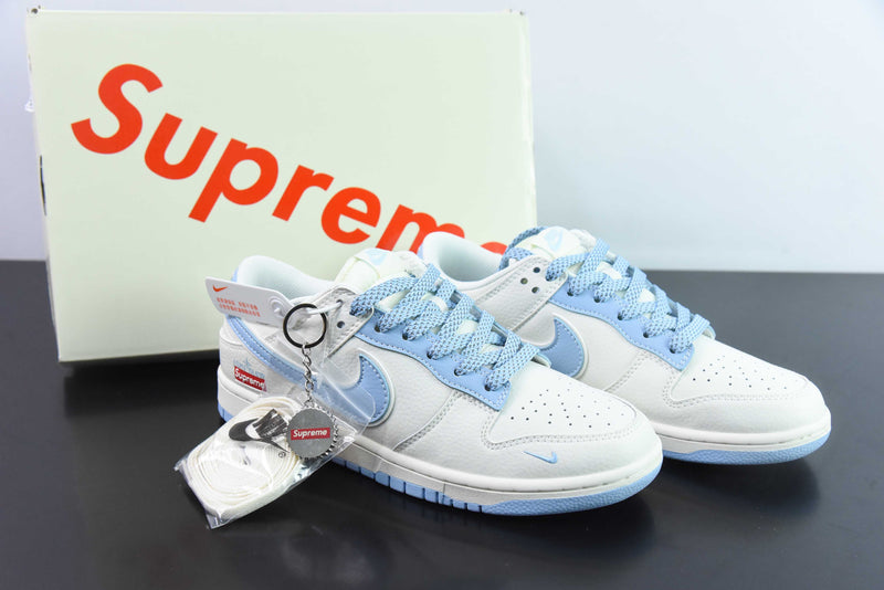 Nike SB Dunk x Supreme