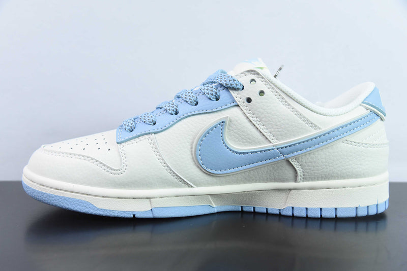 Nike SB Dunk x Supreme