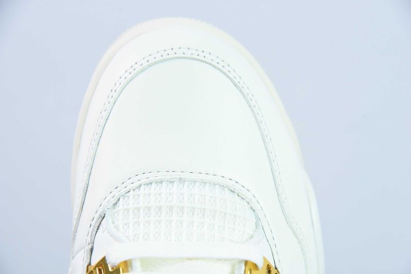 Jordan 4 Retro Metallic Gold