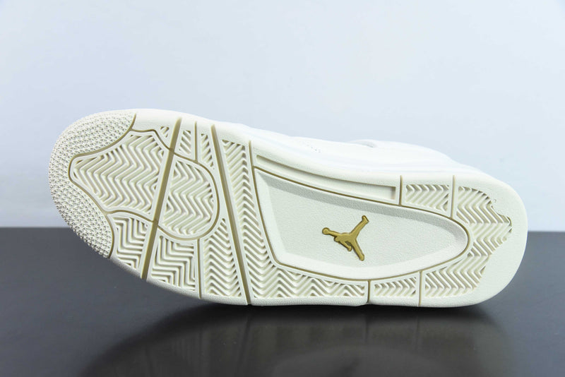 Jordan 4 Retro Metallic Gold