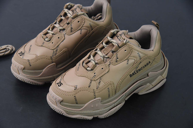 Balenciaga Triple S