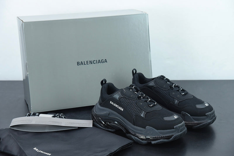 Balenciaga Triple S