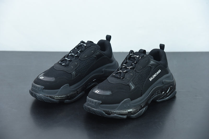 Balenciaga Triple S