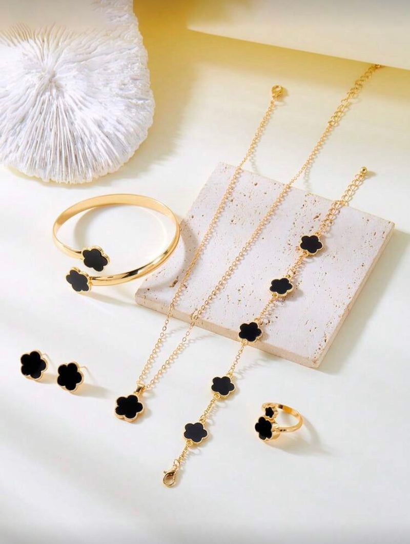 Conjunto de Joias Versáteis de Trevo de Quatro Folhas com 6 Peças, Incluindo Brincos, Colar, Pulseira, Bracelete, Anel