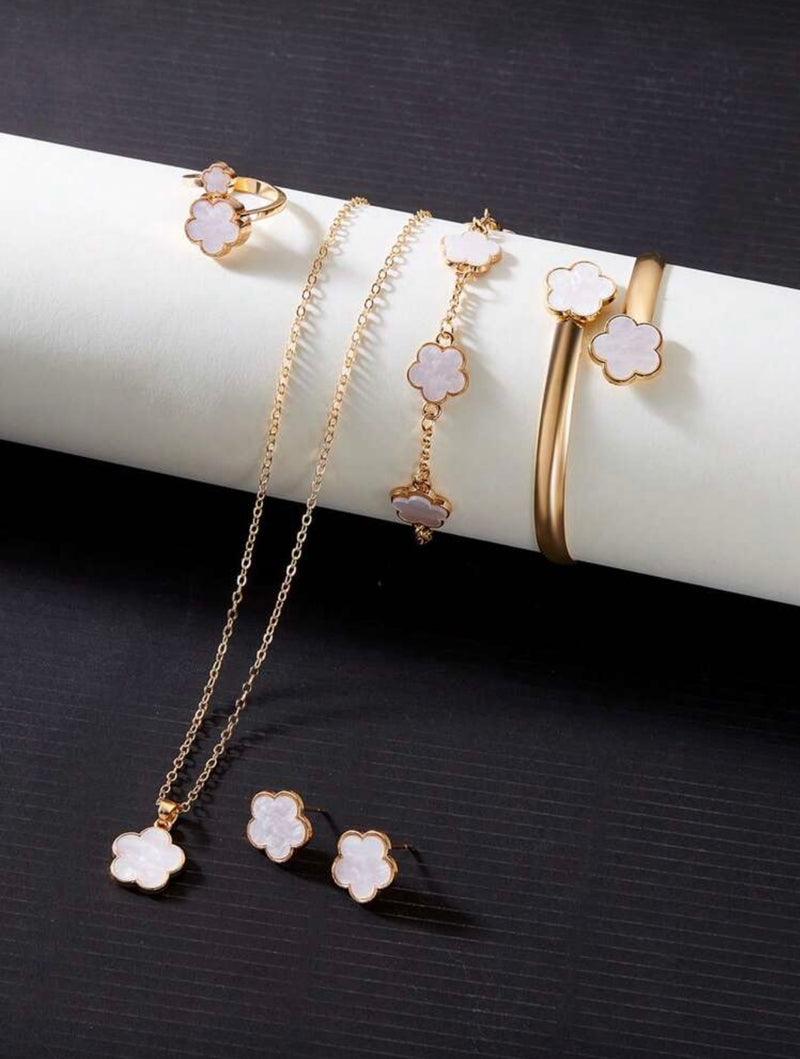 Conjunto de Joias Versáteis de Trevo de Quatro Folhas com 6 Peças, Incluindo Brincos, Colar, Pulseira, Bracelete, Anel