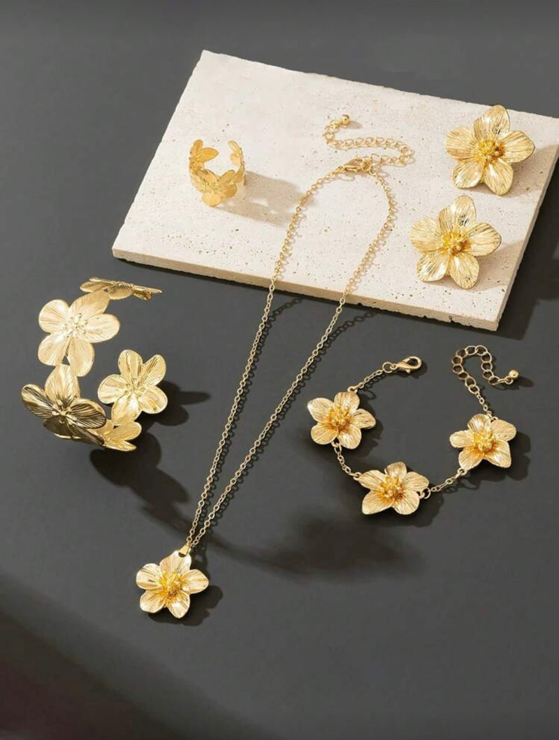 Conjunto de Joias Versáteis de Trevo de Quatro Folhas com 6 Peças, Incluindo Brincos, Colar, Pulseira, Bracelete, Anel